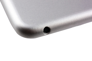 Illustration for article titled Nuevas fotos sugieren que el iPad Air 2 también tendrá sensor Touch ID